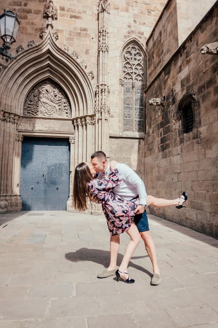 Barcelona: Professional Private Photoshoot - Price and Value: Is $65 a Good Deal for Barcelona Photos?