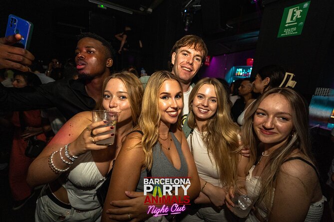 Barcelona project X: Karaoke, Beach stops+ VIP for afters - The meetup: where to stand, how to get in sync, and how hosts shape it
