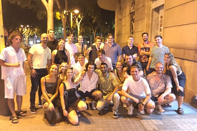 Barcelona Pub Crawl by KING -The Best Party tour & VIP Club Entry - Guides, Group Energy, and Meeting People Without Force