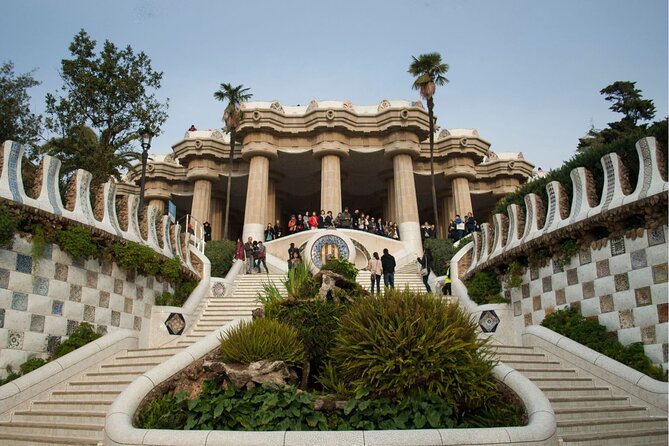 Barcelona: Reserved Group Entrance to Park Güell with Audio Guide - Who Should Book This (and Who Might Prefer Another Plan)