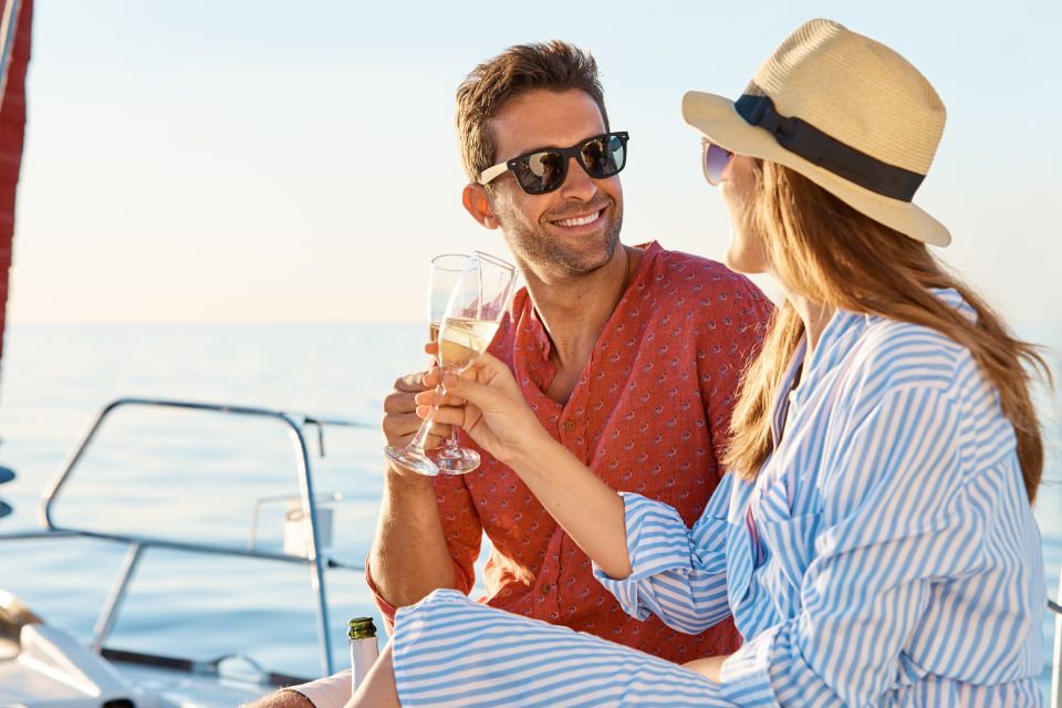 Barcelona: Romantic Private Sailing Tour - Skippers make or break the experience
