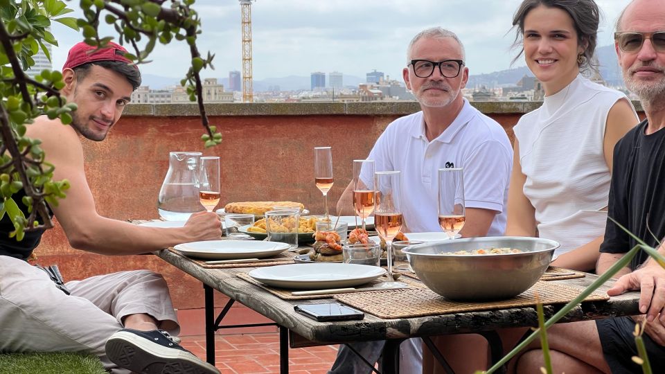 Barcelona: Rooftop Tapas and Sangria Class with a Chef - Your Arrival: Champagne, Then Straight Into Cooking