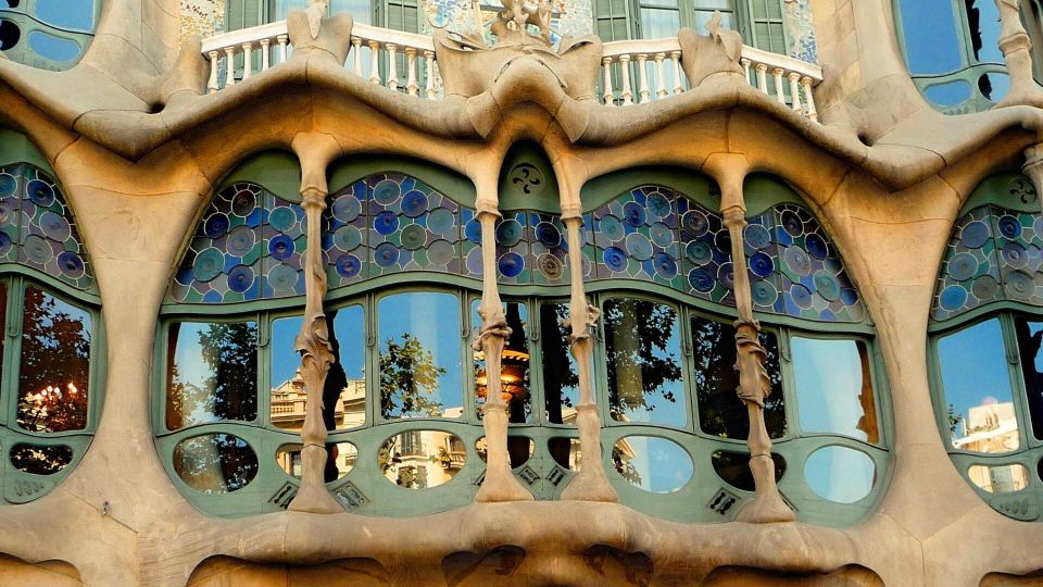 Barcelona: Sagrada Familia and City Tour with Hotel Pickup - Price and Value: What $116 Gets You, Plus the €44 Ticket Fee