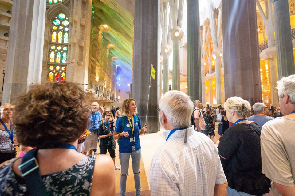 Barcelona: Sagrada Familia and Park Guell Combo Guided Tour - What to bring, and what can slow you down