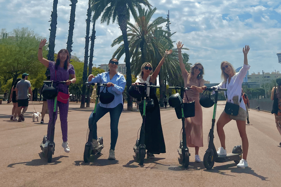 Barcelona: Sagrada Familia Electric Scooter or Bike Tour - Why a 2-hour e-bike or e-scooter tour fits Barcelona so well