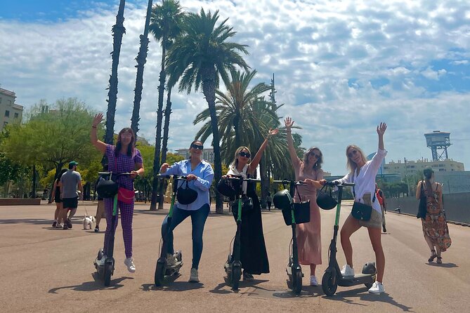Barcelona Sagrada familia Electric Scooter or E-Bike Tour - Passeig de Gràcia and the Gaudí shopping-street corridor