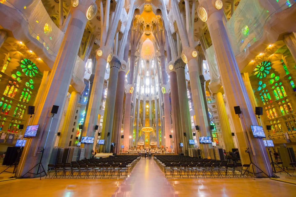 Barcelona: Sagrada Familia Guided Tour with Skip the Line - How the Guide Makes Gaudí Make Sense
