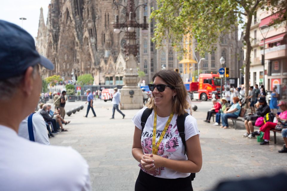 Barcelona: Sagrada Familia Small Group Guided Tour - Price and value: is $94 worth it?