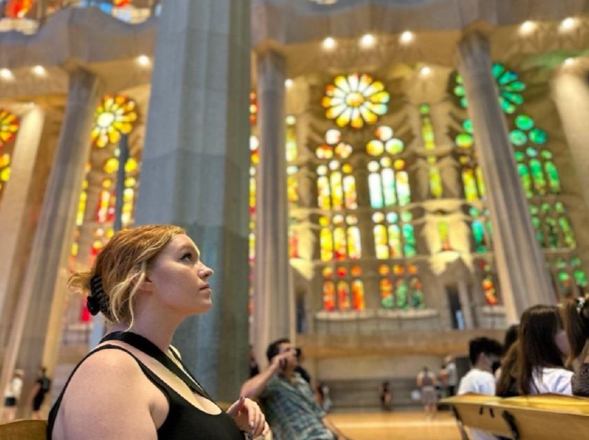 Barcelona: Sagrada Família Tour with Skip-the-Line Access - Meeting Point, ID Rules, and the Small Stuff That Can Ruin Your Day