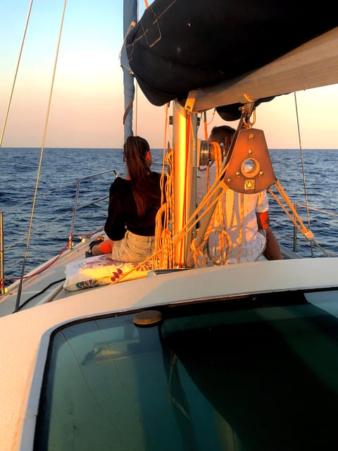 Barcelona: sailing experience, excursions lasting 2h - Should you book this 2-hour Barcelona sail?