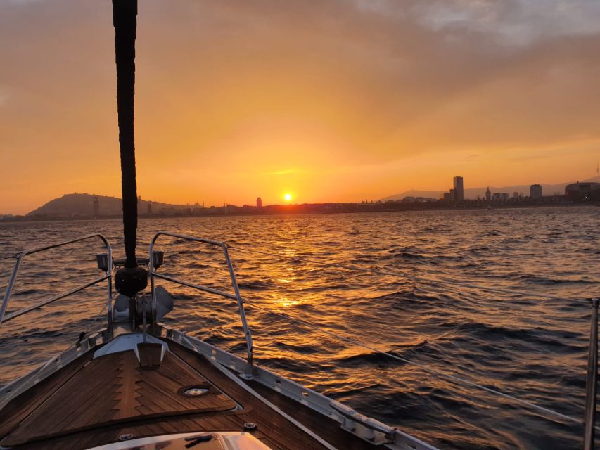 Barcelona: Sailing Tour with a Glass of Cava - Practical tips that make the day smoother