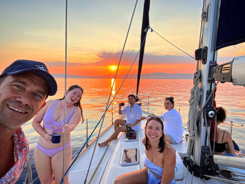 Barcelona: Sailing Tour with a Glass of Cava - The swim in the Mediterranean: how to be ready