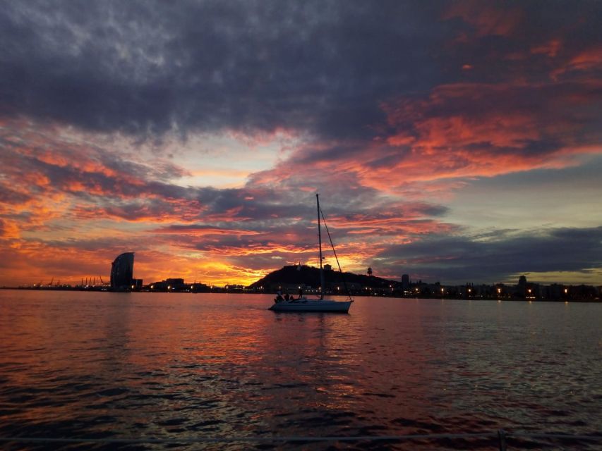 Barcelona: Sailing Tour with a Glass of Cava - Learning sailing basics without the pressure