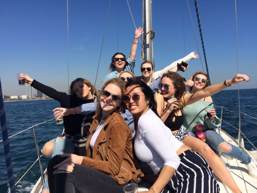 Barcelona: Sailing Tour with Vermouth and Drinks - Professional skippers and eco-minded operations: what safety and values look like here