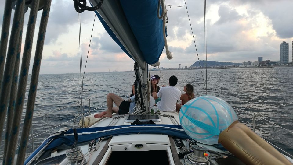 Barcelona: Sailing Trip with Drinks and Snacks - Key things I’d watch for