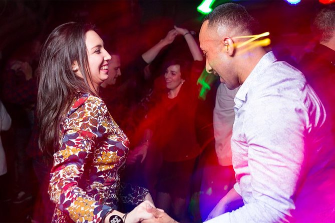 Barcelona Salsa Lovers Dance Experience - Salsa in Gràcia: what this 90-minute class does for you