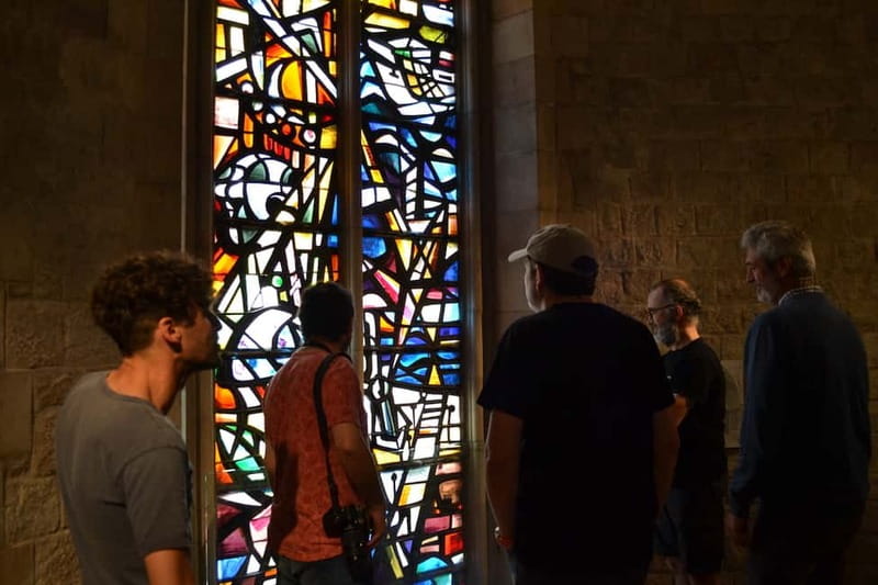 Barcelona: Santa Maria del Mar Tour & Terrace Access - Group size, pace, and what to expect with the guide