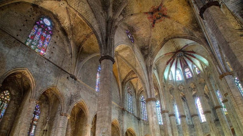 Barcelona: Santa Maria del Mar Tour & Terrace Access - Meeting at Passeig del Born (Pg. del Born, 5-1) without missing your group
