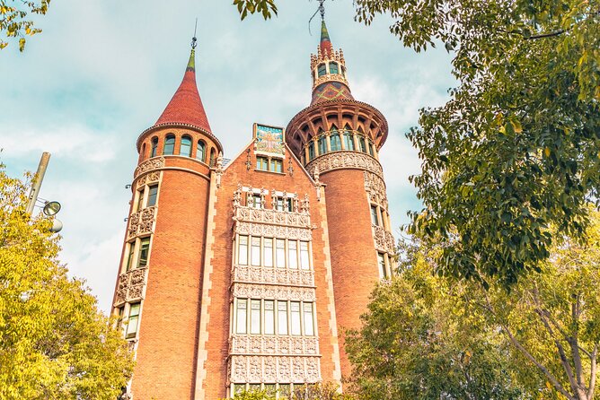 Barcelona Scavenger Hunt and Sights Self-Guided Tour - Stop 4: Monument A Narcis Monturiol—Questions Beyond the Big Sights