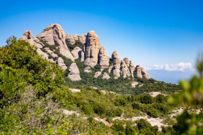 Barcelona: Sitges & Montserrat Monastery Tour with Easy Hike - Key Points You’ll Actually Care About