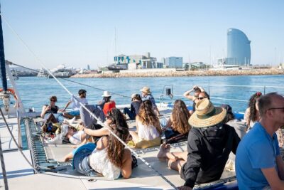 Barcelona Skyline Sailing - When you sail: choose your start time and confirm it