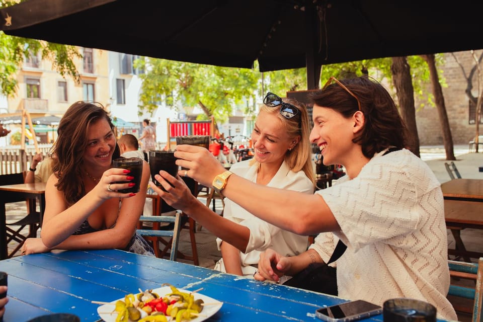Barcelona: Small Group Gothic, Tapas & Churros Tour! - Hard Rock Café to Els Quatre Gats: starting in familiar territory, then slipping into history