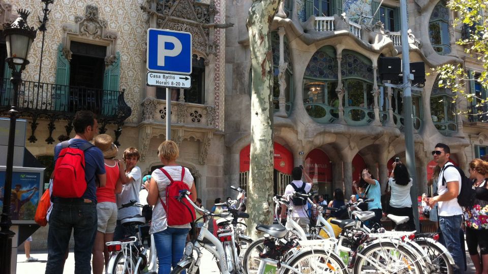 Barcelona: Small Group or Private Bike Tour - A 4-Hour Bike Plan That Hits Old Town, Modernisme, and Montjuïc