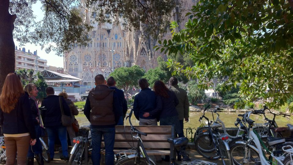 Barcelona: Small Group or Private Bike Tour - Price and Value: Why $28 for Bike + Guide Works in Barcelona