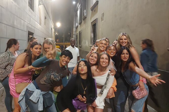 Barcelona speakeasy tapas pub crawl with hidden bars - Open-bar options and the 20€ decision that can change your budget
