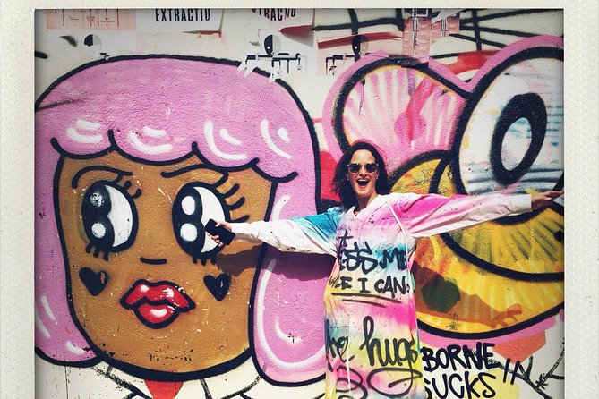 Barcelona Street Art Tour with Exclusive Artist Studios Visit - Las Ramblas: quick stop, big contrast