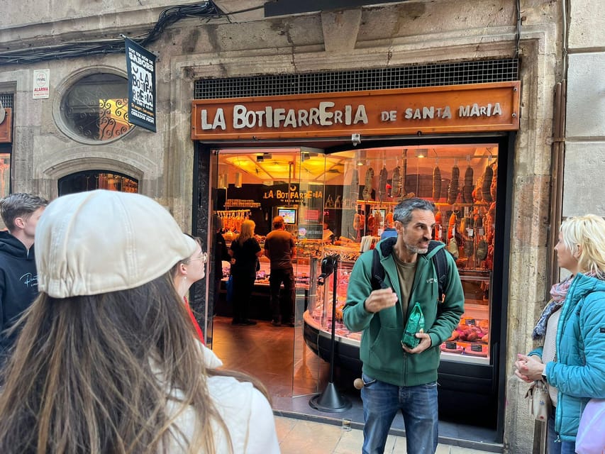 Barcelona: Street Food & Sightseeing Tour with Local Market - Getting There by Liceu: The One Detail You Should Not Skip