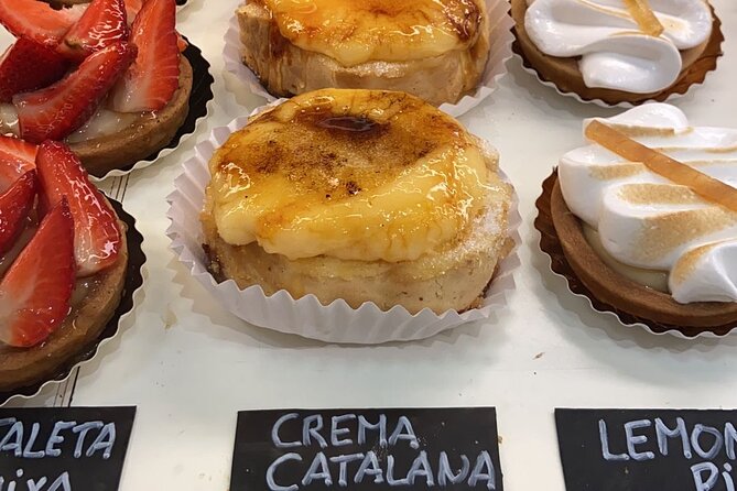 Barcelona Street Food Tour with Local Market & City Center Visit - Plaça del Rei: Roman and medieval Barcelona, plus a dessert moment
