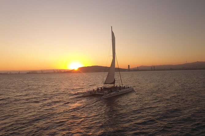 Barcelona Sunset Live Jazz Music Cruise - Where to board: Catamarà Orsom at Moll de Drassanes