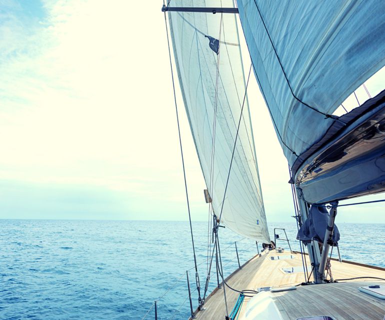 Barcelona: Sunset or Afternoon Yacht Cruise with Drinks - Practical Tips So Your Trip Feels Effortless