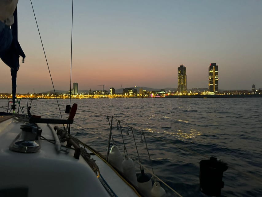 Barcelona: Sunset Sailboat Cruise with Drinks and Snacks - Key Things That Make This Sunset Sail Worth Your Hour