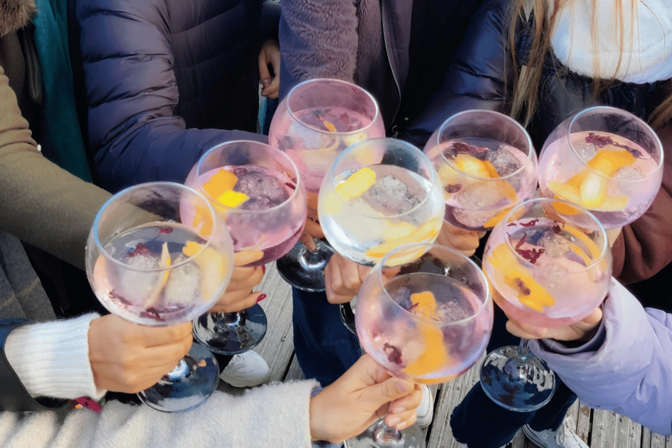 Barcelona Sunset Sailing with Gin Tonic Workshop Option - What You’ll Actually Drink and Eat Aboard