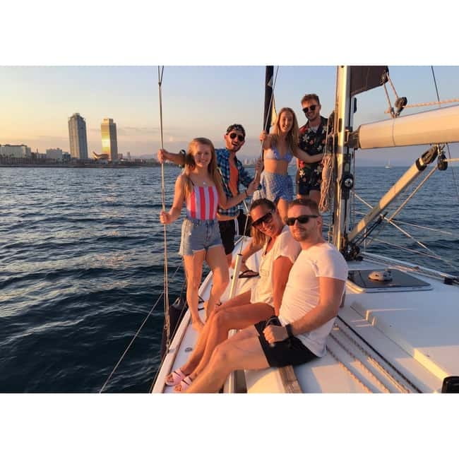 Barcelona: Sunset Skyline Cruise with Cava and Snacks - Cava and snacks: how the included drinks change the experience