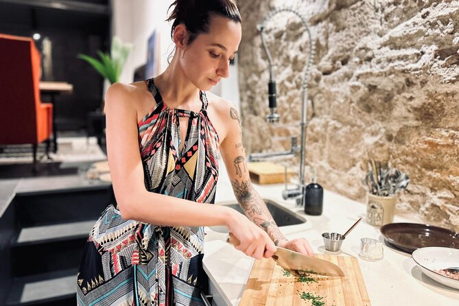 Barcelona Tapas Cooking & Cocktail Class with Veronique & Mattias - Key things to look forward to