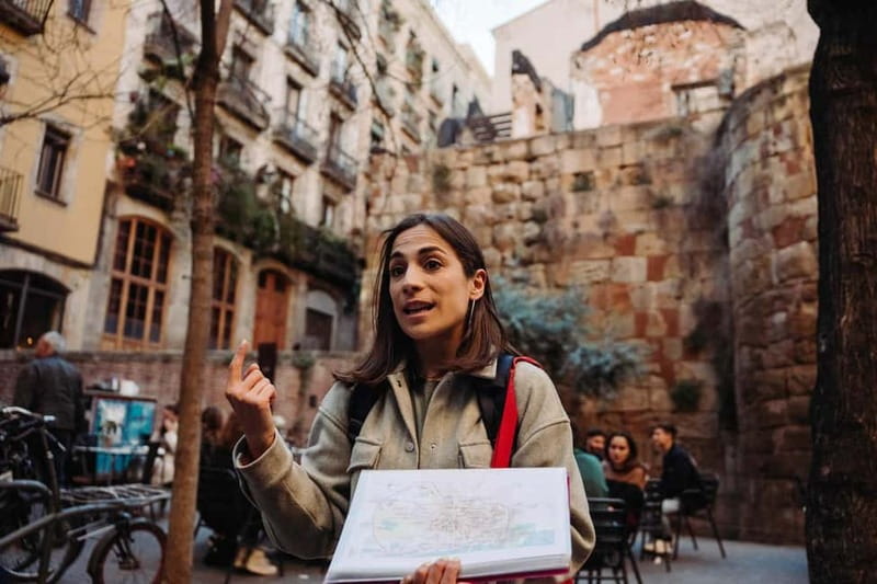 Barcelona: Tapas & Wine Tour in Born & Gothic Quarter - Key Points Before You Go