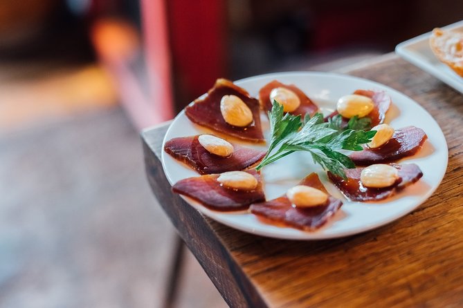 Barcelona Tapas & Wine Walking Tour with Optional Flamenco - Food and wine format: how much you’ll eat (and why the pacing matters)