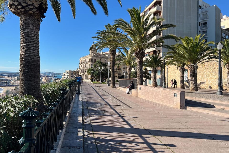 Barcelona: Tarragona & Sitges Guided Day Trip with Transfers - Devil’s Bridge and the Tarragona old-town walk