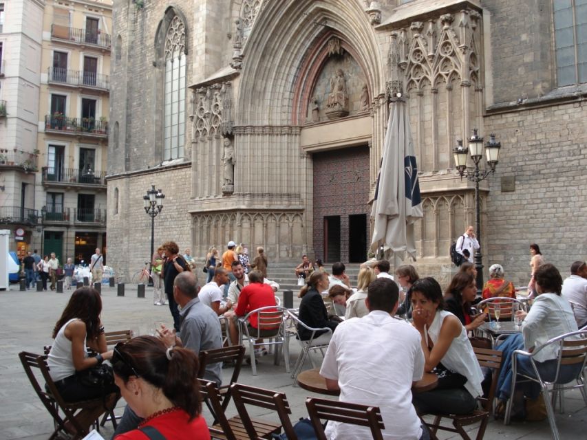 Barcelona: “The Cathedral of the Sea” Literary Walking Tour - Turning The Cathedral of the Sea into Barcelona You Can Walk Through