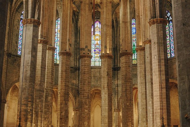 Barcelona & The Sea. Regular Tour - Santa María del Mar: how community-building shows up in architecture