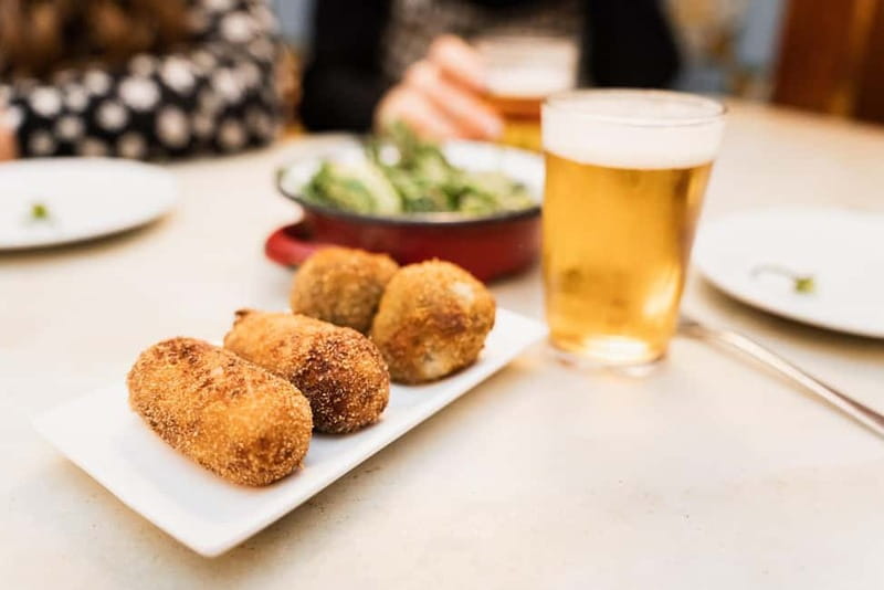 Barcelona: The Ultimate Local Tapas & Drinks Food Tour - Jaume I to the Gothic Quarter: Food Stops With City-Story Payoff