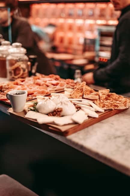 Barcelona: Tipsy Tapas & History Tour in the Gothic Quarter - Key highlights worth circling