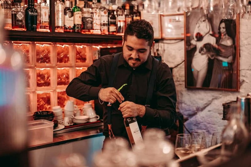 Barcelona: Tipsy Tapas & History Tour in the Gothic Quarter - Stop 1: that first bar taste sets the tone