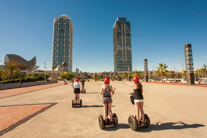 Barcelona Top Highlights Segway Tour - Ciutadella and Vila Olímpica: city planning meets public space
