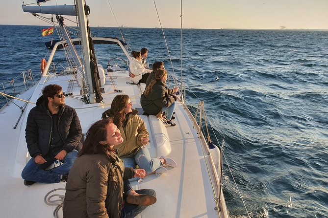 Barcelona Unforgettable Sailing Cruise with Open Bar and Snacks - Who This Sail Works Best For