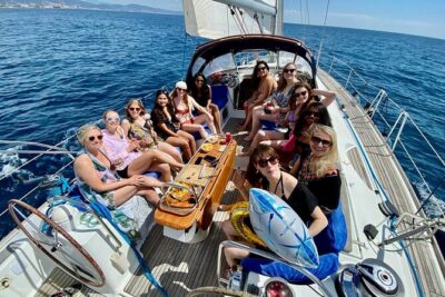 Barcelona Unique Private Luxury Sailing Tour (max 12 people) - Onboard comfort that actually helps: pillows, drinks, and snacks