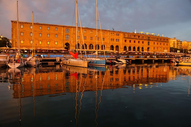 Barcelona Unique Sunset Sailing Experience with Tapas & Open Bar - Live musician option: saxophone or guitar makes the night feel special